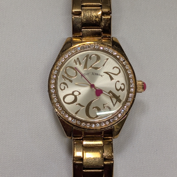 Gold Smartwatch - Picture 5 of 9